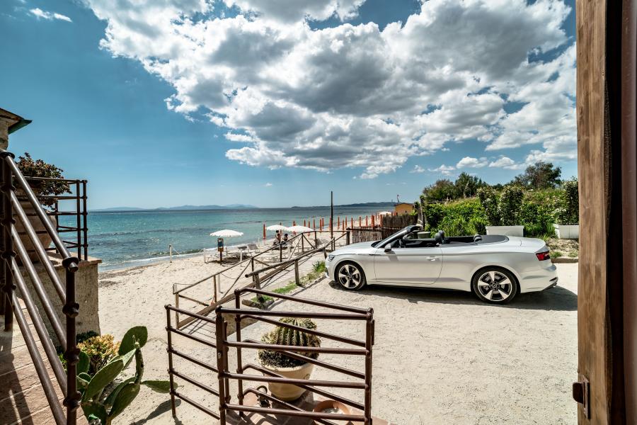  Audi A5 Cabriolet 2.0 TDI Quattro S-Line 2017 года  (WW) (фото 31 из 76)